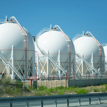 Natural gas (methane)