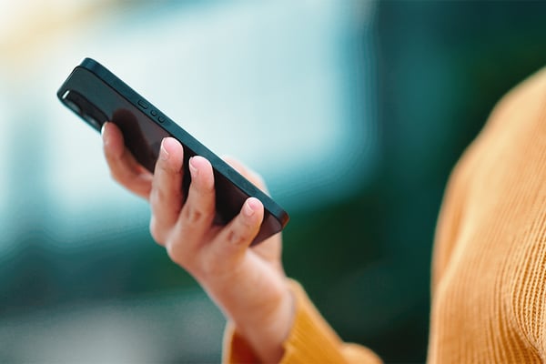 phone hands