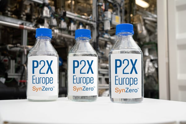 SynZero_small_bottles_TM