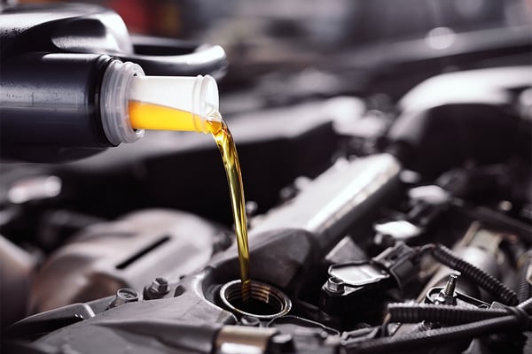 Schmierstoffservice für Automotive und Werkstattbetrieb