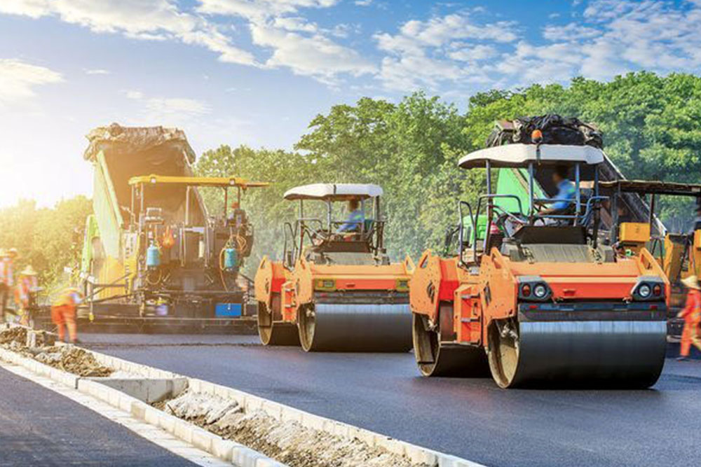 Bitumen im Einsatz für Straßenbau und Instandhaltung kommunaler Verkehrsflächen 