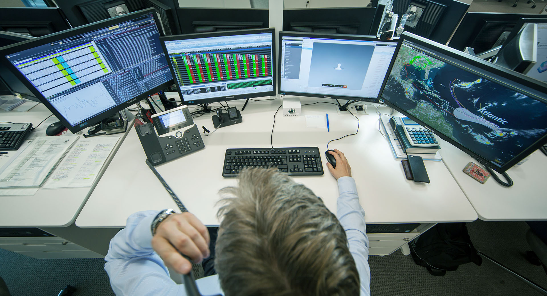 Fuel trading for petroleum dealers Petrol stations Trading Computer