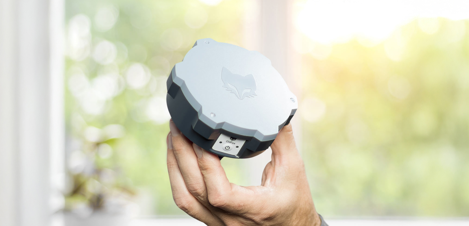 mobene_OilFox_Header_image_1924x928px